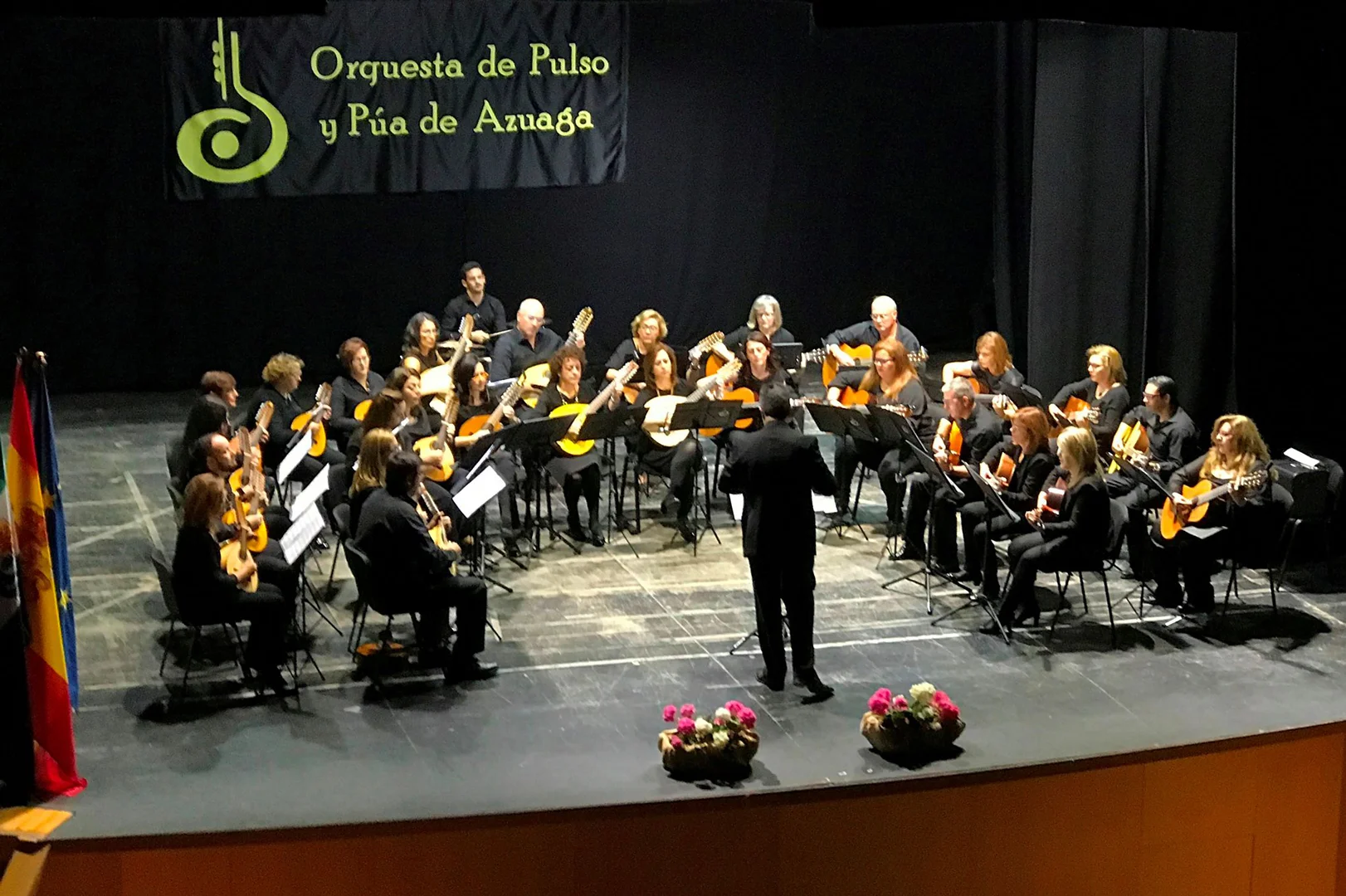 Orquesta de Pulso y Púa de Azuaga